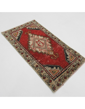 Vintage Mini Red Turkish Rug - 1`7" x 2`10"