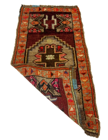 Mini Vintage Turkish Rug - 1`8" x 3`3"