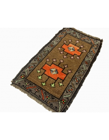 Orange & Brown Vintage Mini Rug - 1`9" x 2`10"