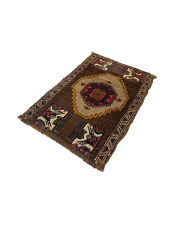 Decorative Mini Vintage Rug - 1`10" x 2`7"