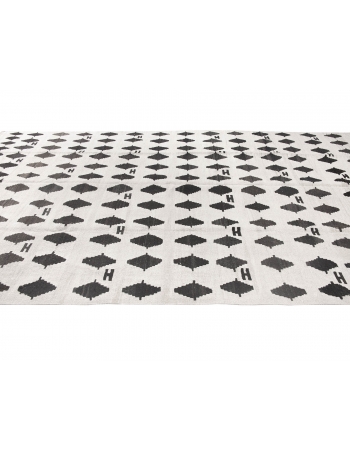 Black & White Large Hemp Kilim Rug  - 8`10