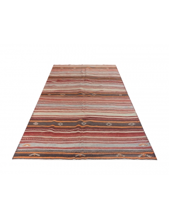 Vintage Turkish Kilim Rug - 5`7