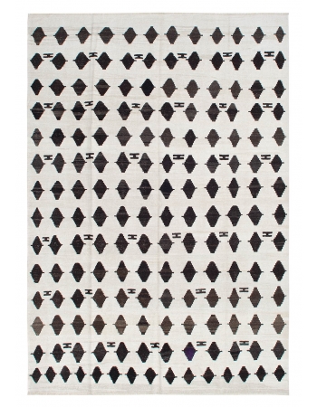 Black & White Large Hemp Kilim Rug  - 8`10" x 12`6"