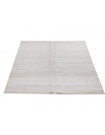 Vintage White Turkish Hemp Kilim Rug - 4`9