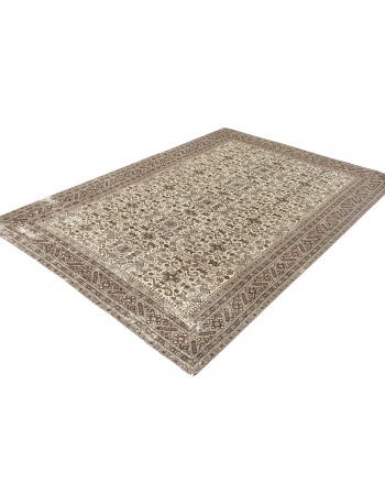 Neutral Vintage Turkish Kaisari Rug - 6`8